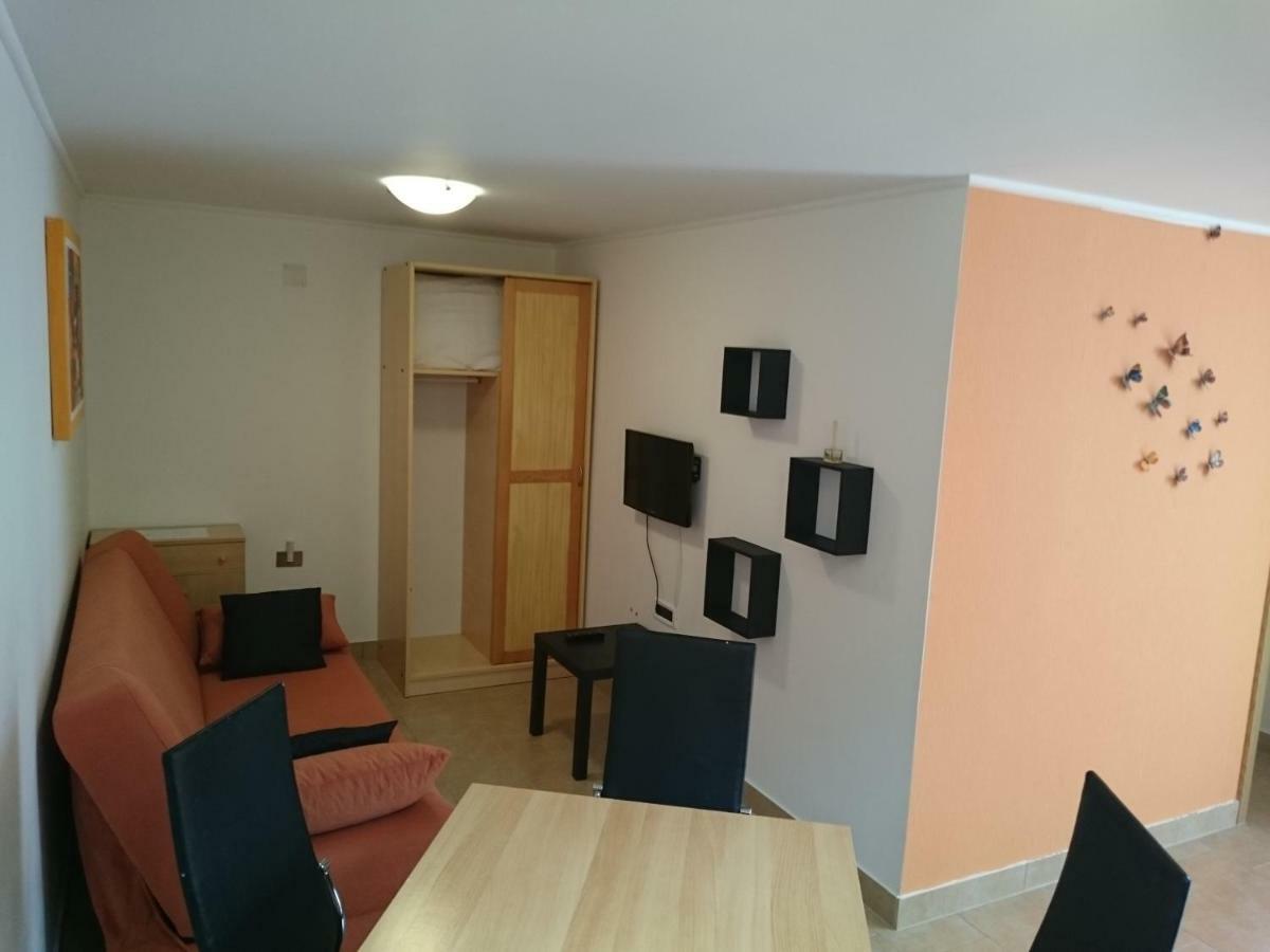 Apartment Sara Умаг Екстер'єр фото